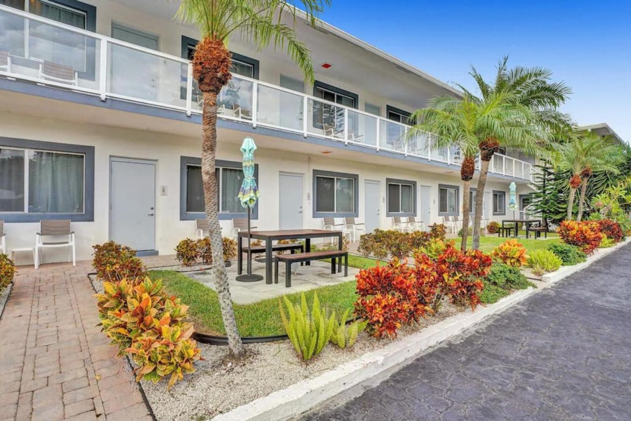 Waves Beach Town Cozy Studio Apartment Pompano Beach Exterior photo